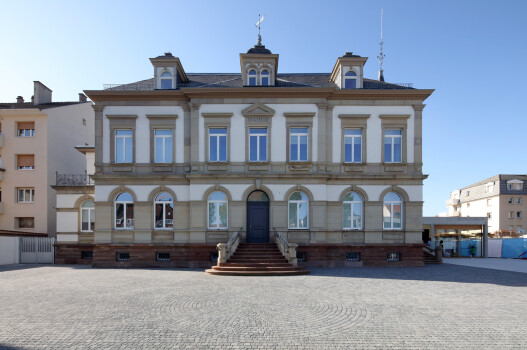 Bischheim (FR), Mairie de Bischheim, Arriscado Anthrazit.